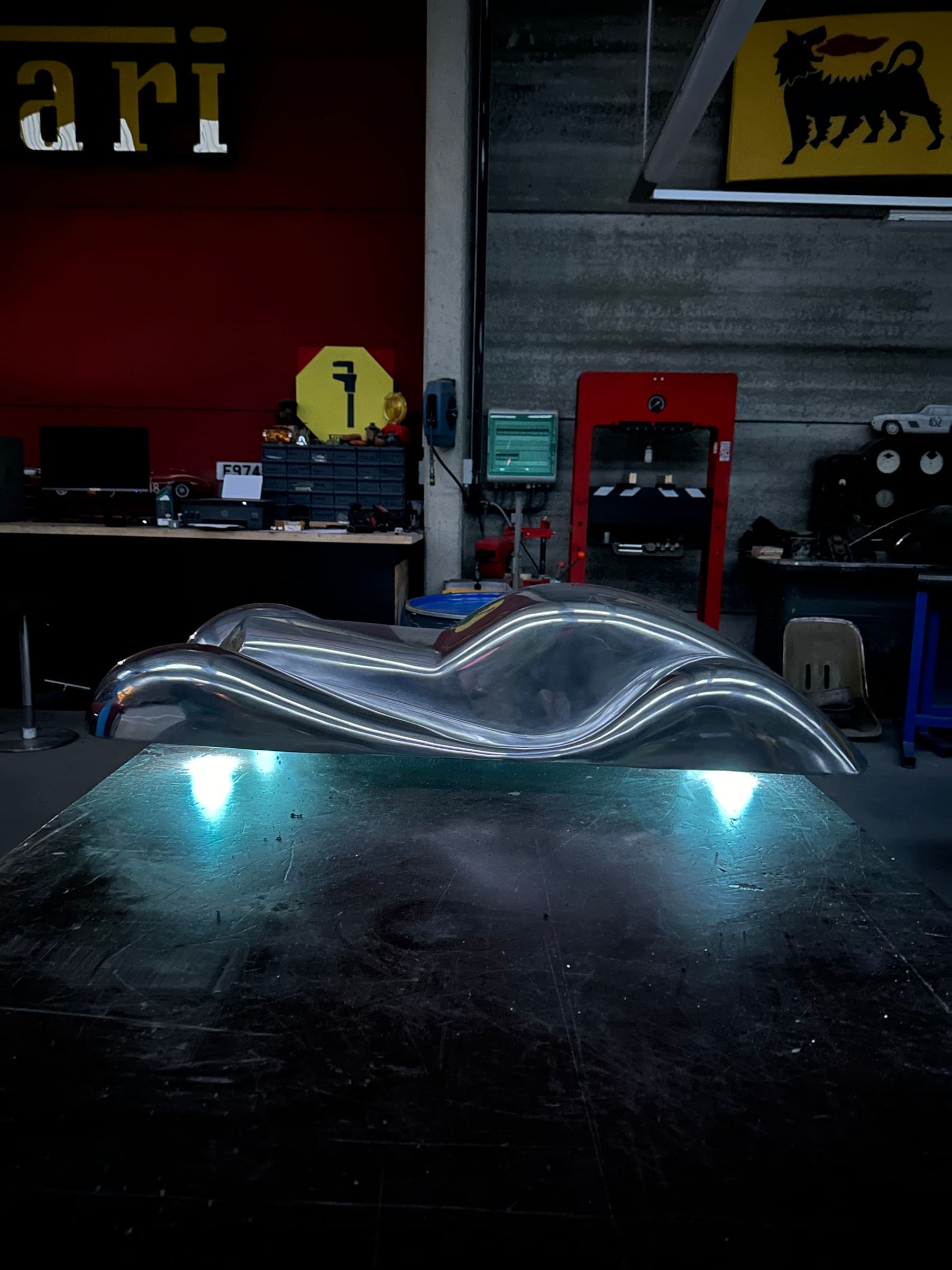 Pussy Wagon /1 gallery image 6