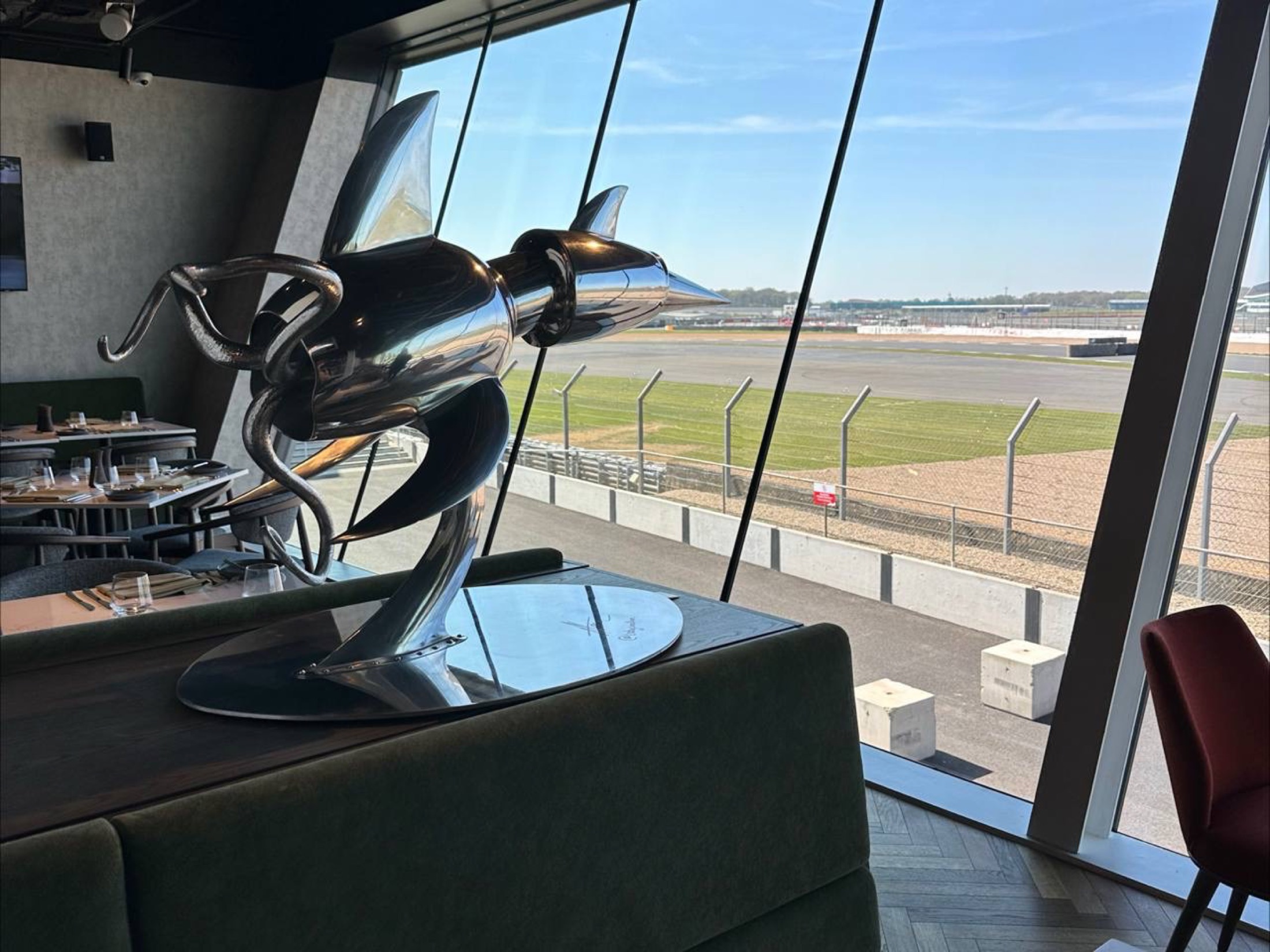 Sea Wasp /1 by Toby Southan